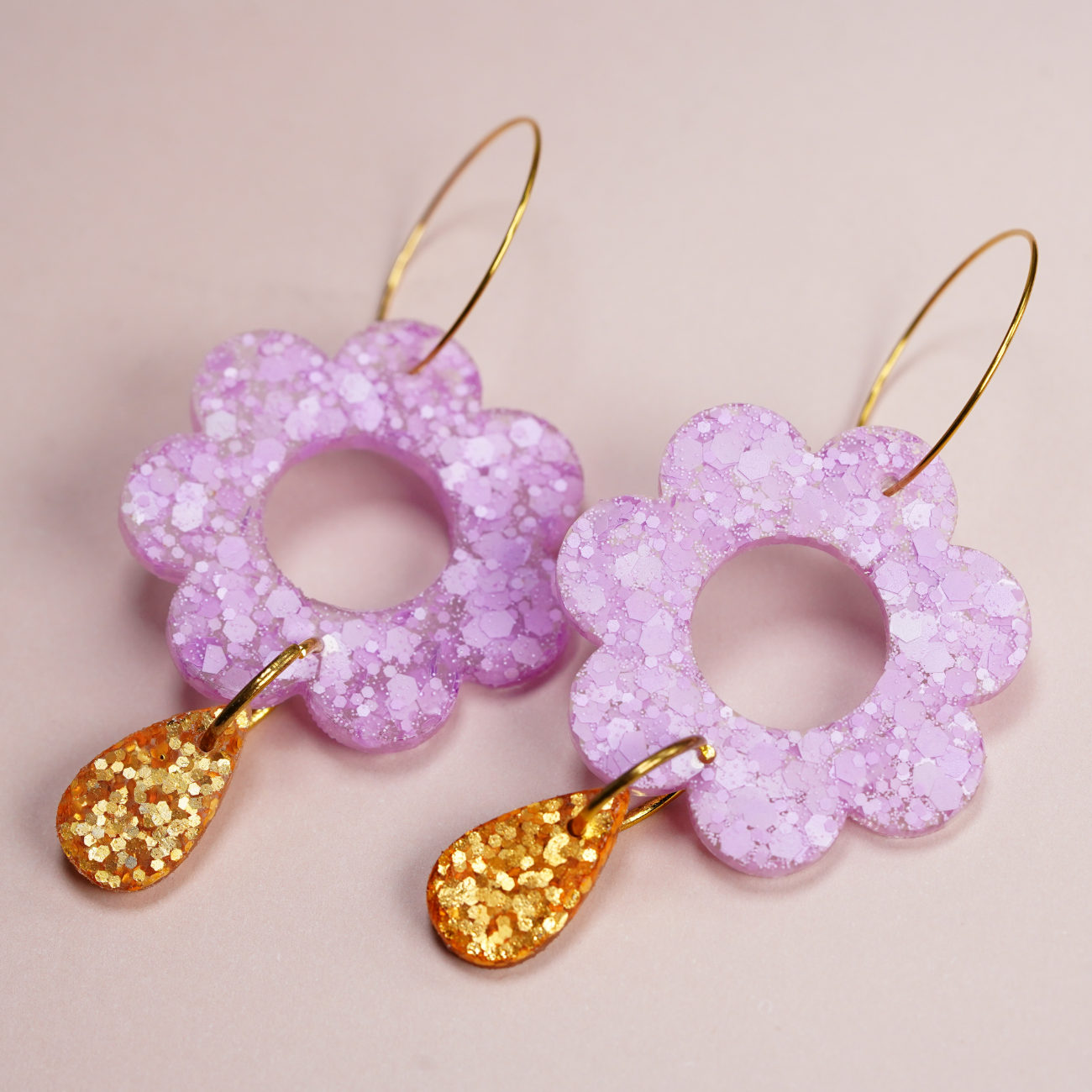 Resin flower drop earrings lavender purple