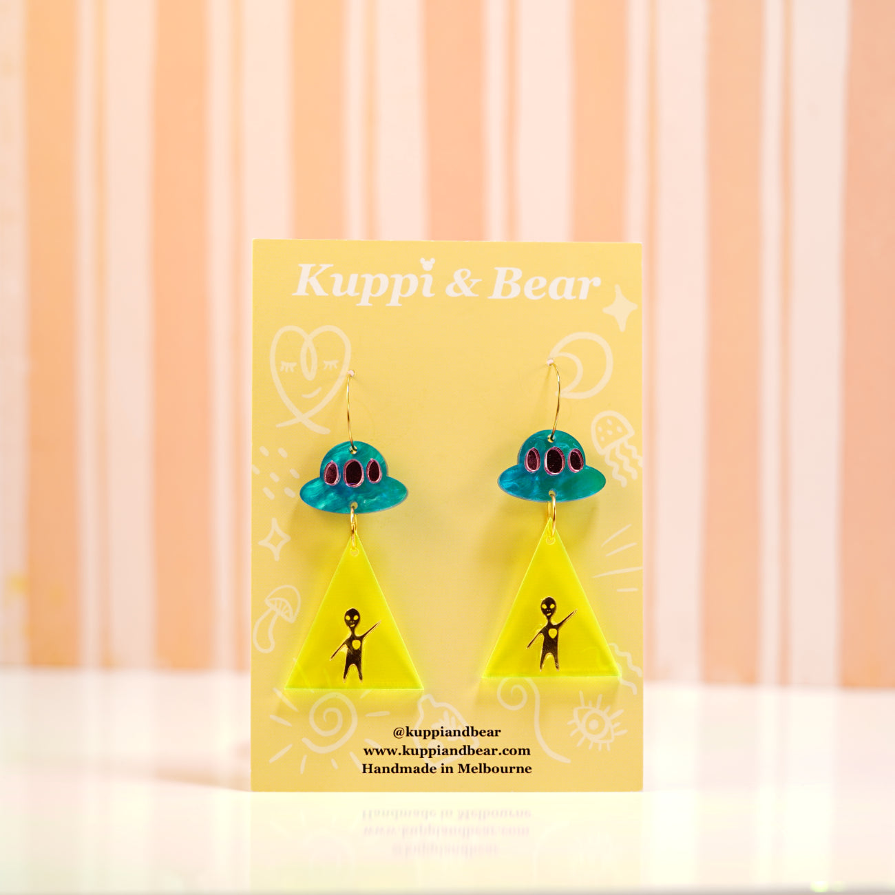 UFO Just landed earrings