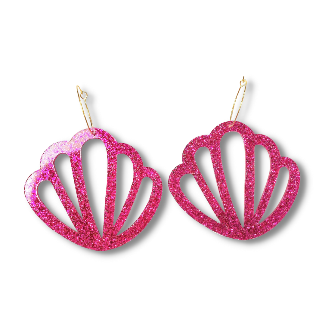 Scallop shell cutout big hoop earrings (purple glitter)