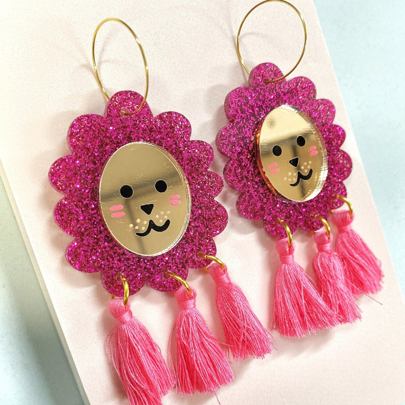 Lion head glitter hoop earrings (pink)- Earrings - Kuppiandbear