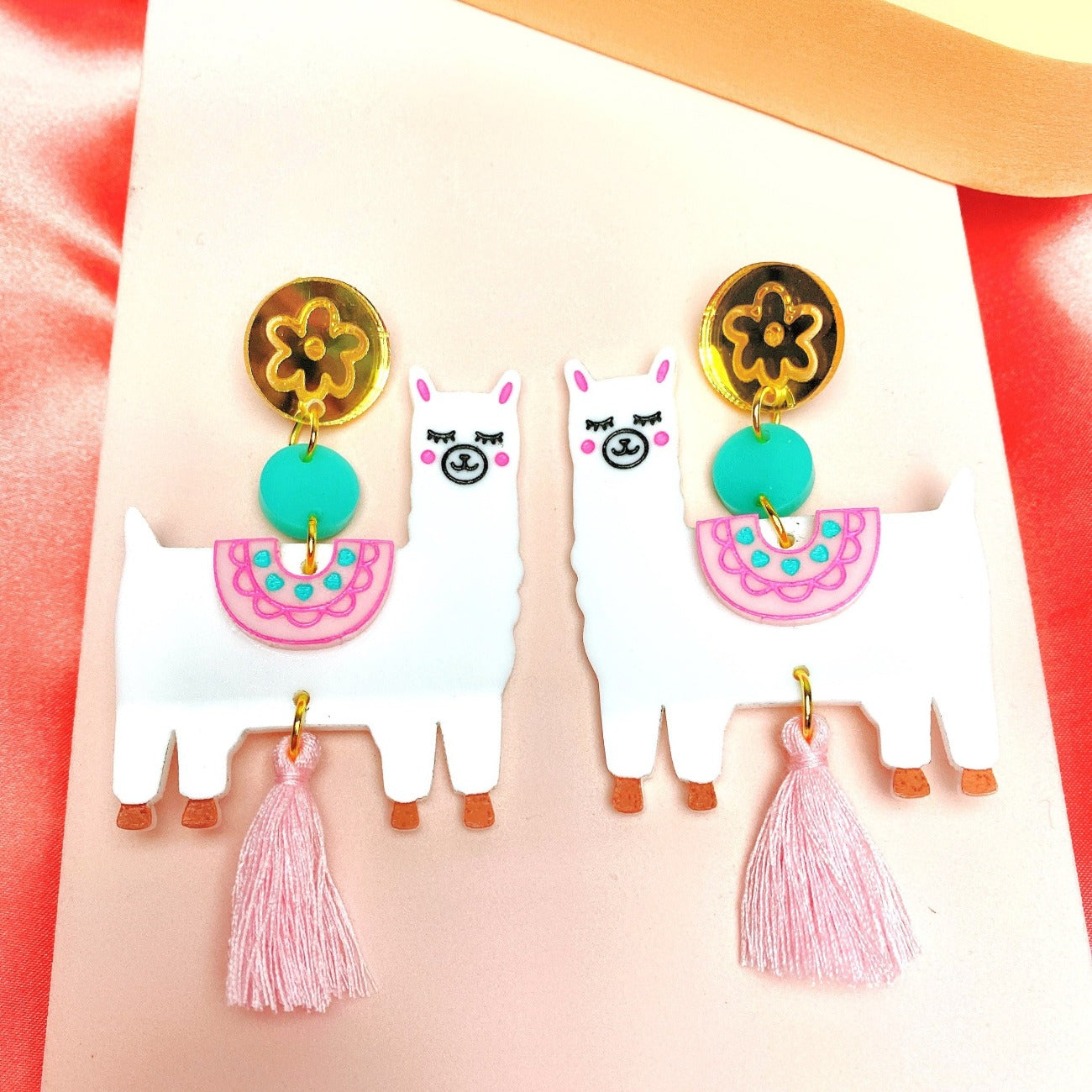 Llama acrylic dangle earrings  - Dangle earrings - Kuppiandbear