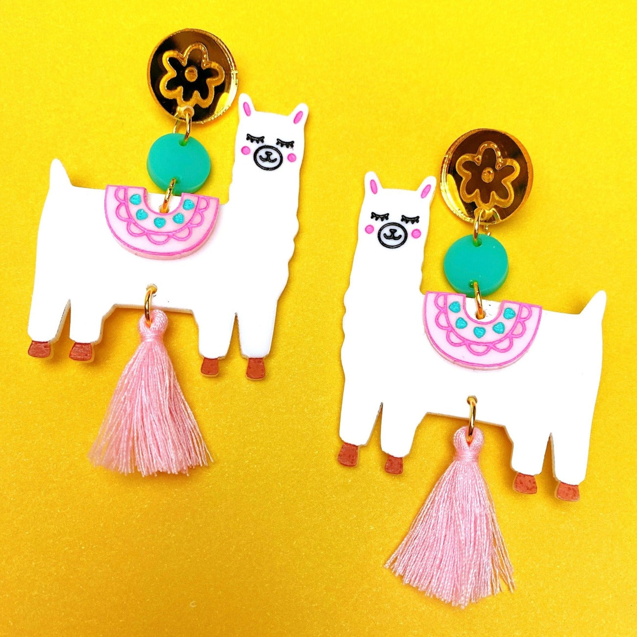 Llama acrylic dangle earrings  - Dangle earrings - Kuppiandbear