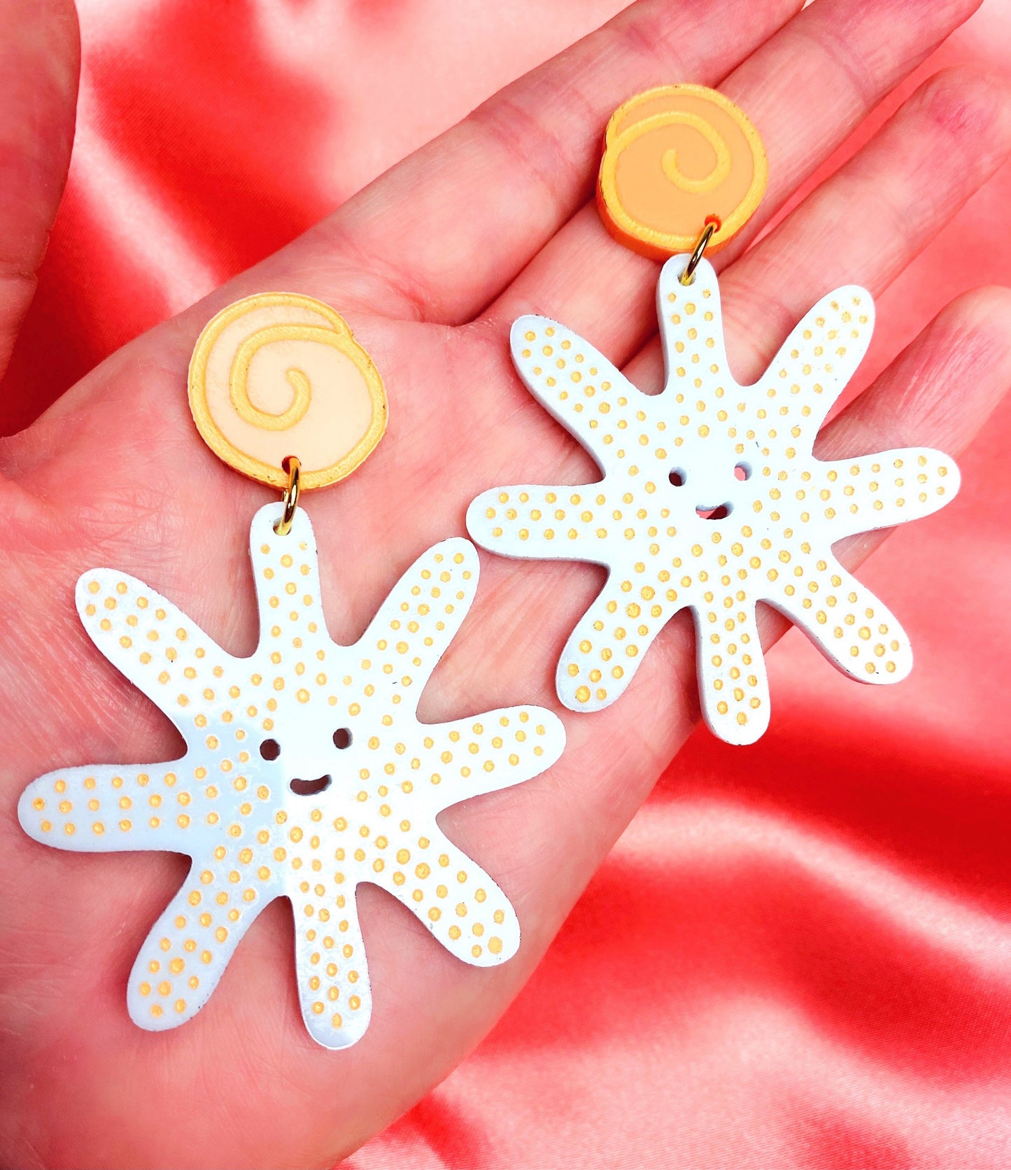 Baby Starfish With Seashell Acrylic Earrings - Earrings - Kuppiandbear