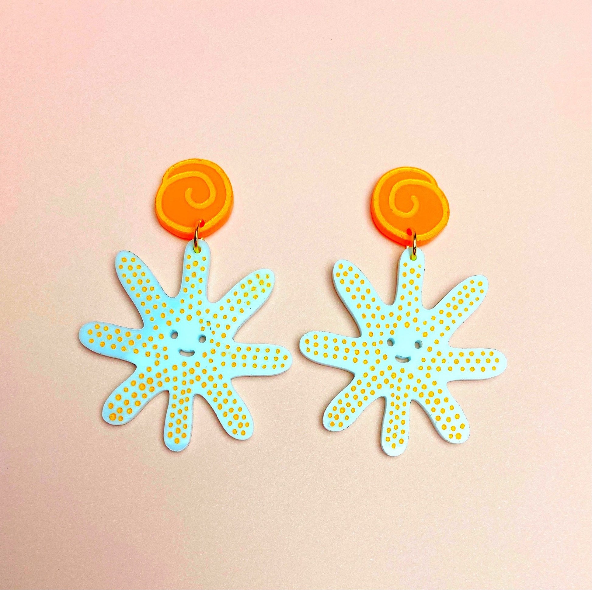 Baby Starfish With Seashell Acrylic Earrings - Earrings - Kuppiandbear